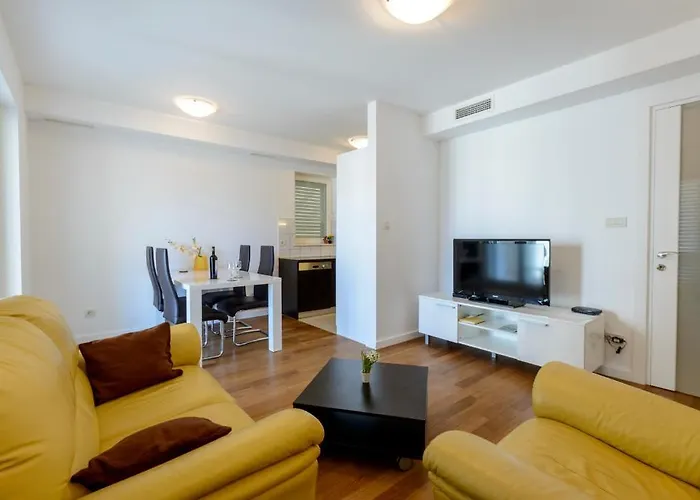 Dvori Lapad * Dubrovnik