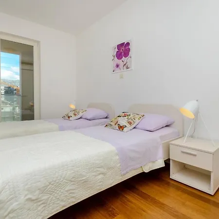Dvori Lapad Apartment *