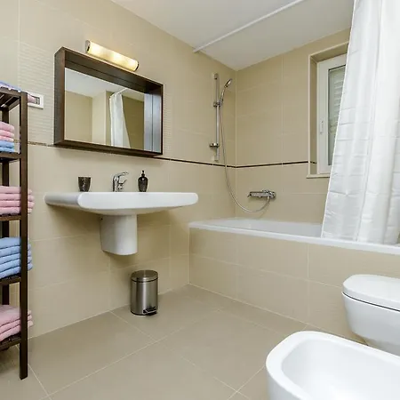 Dvori Lapad Apartmán *